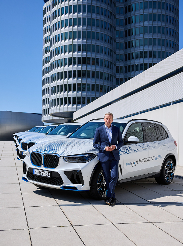 媒体管家：有远见 有技术 有行动 宝马集团将于2028年推出量产氢燃料电