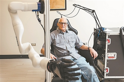 媒体管家：仿生肢体让患者获得真实感知能力