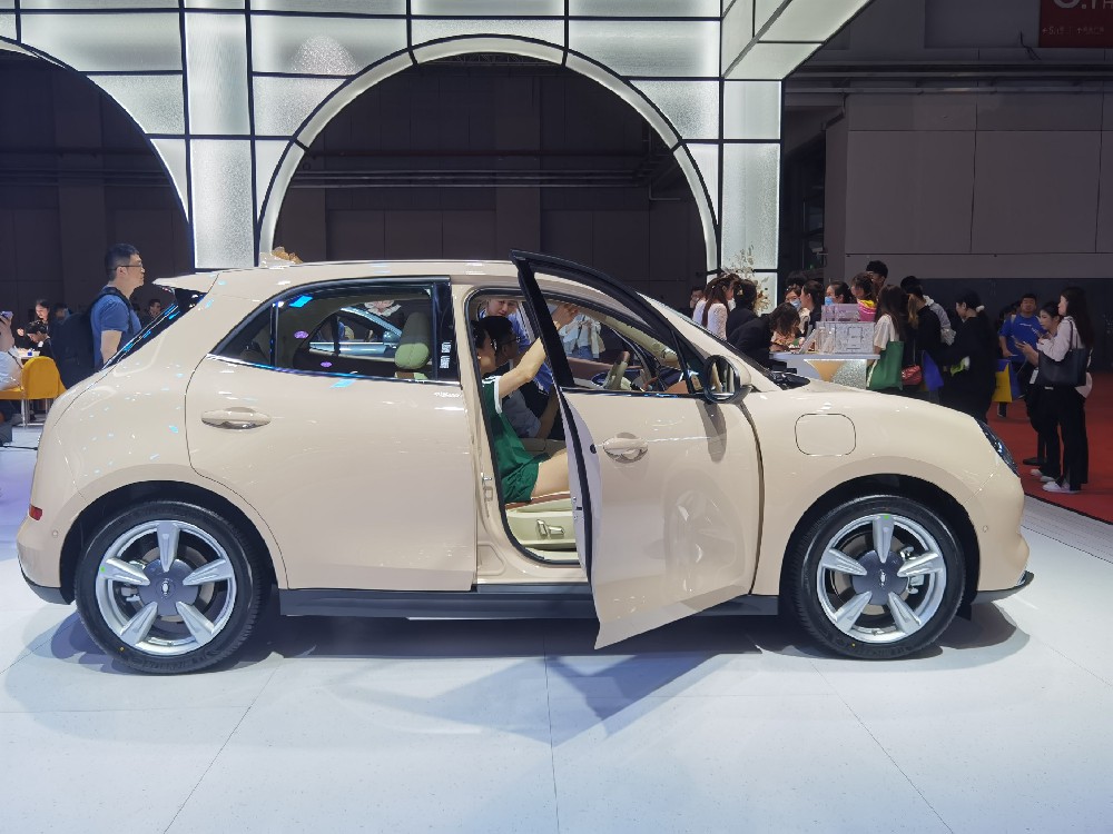 媒体管家：欧拉关闭专属App引车主担忧 多次战略调整难挡销量下滑