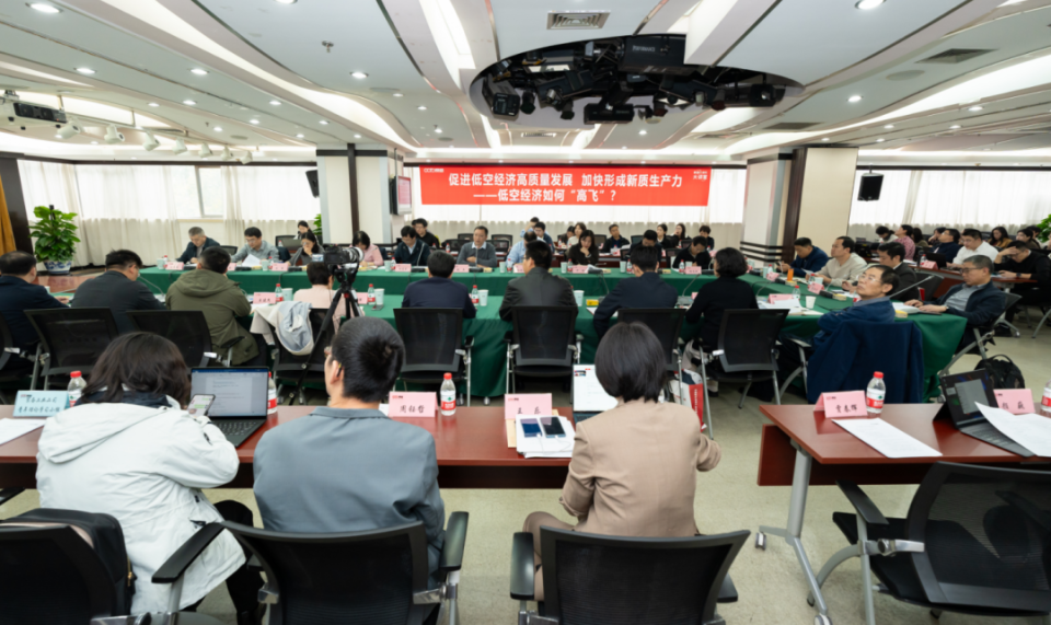 2025媒体管家官网：低空经济万亿元级市场爆发在即