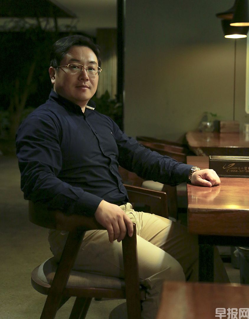 陈钳 济南市医养健康产业协会副会长 陈钳 济南市医养健康产业协会副会长