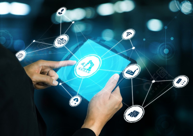 实验室里的 “老古董”:谢海玉的坚守与革新 实验室里的 “老古董”:谢海玉的坚守与革新