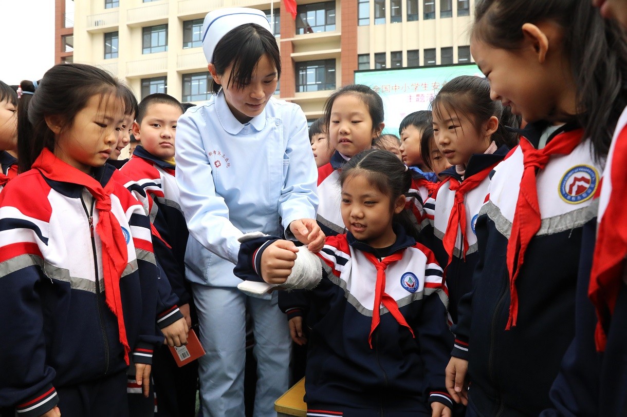 1711087831536895.jpg 1711087831536895.jpg